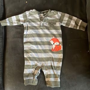 Infant baby clothing